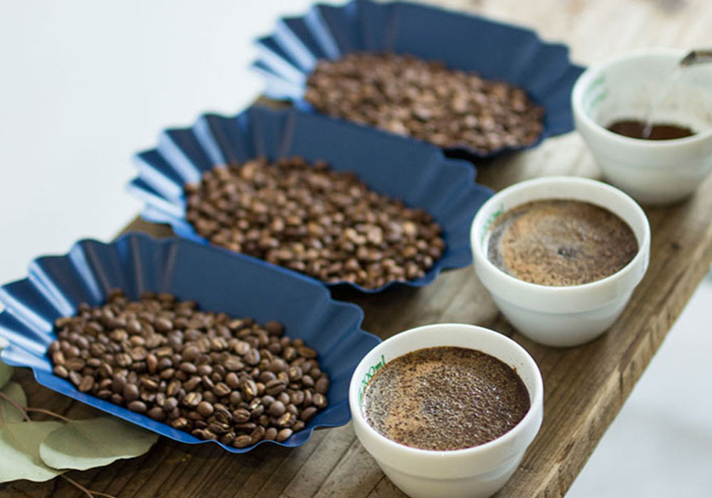 デカフェドリップコーヒーやコーヒーギフト通販なら辻本珈琲へ