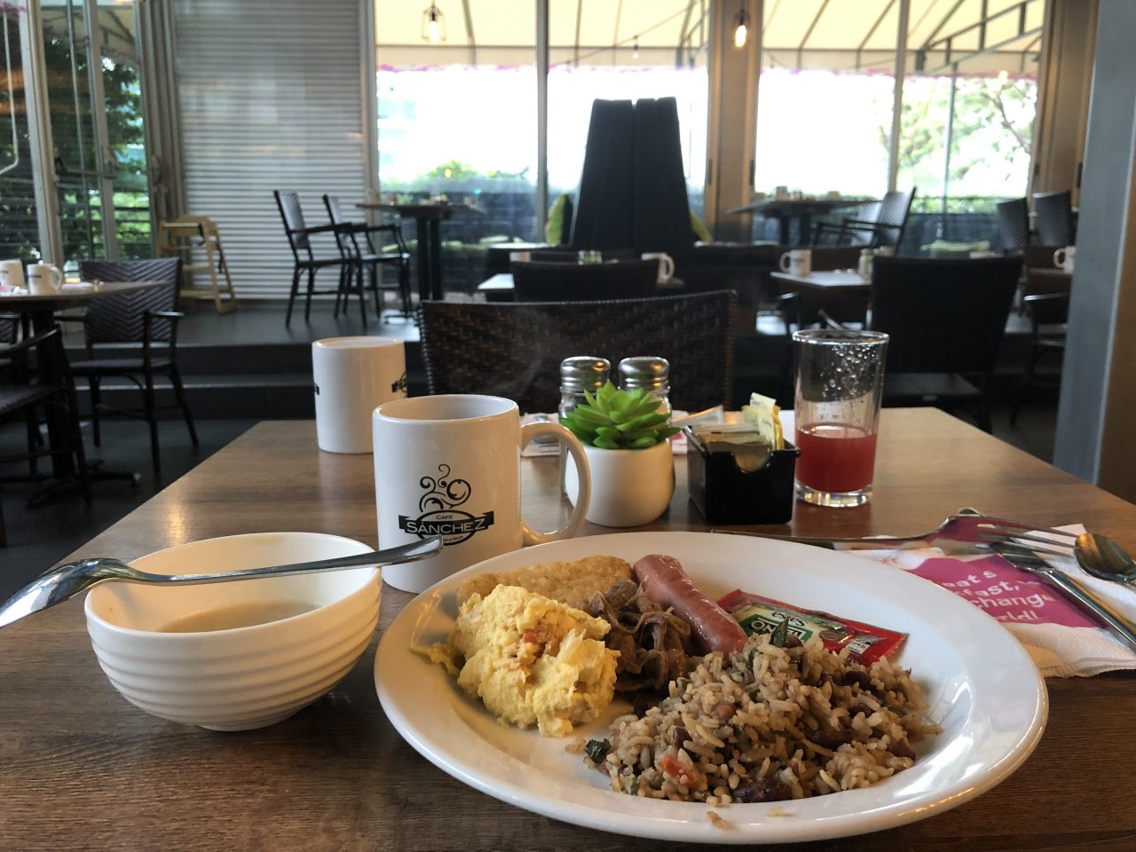 コスタリカ 朝食